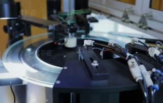 CFE magnetic connector