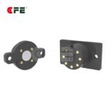[MXA0040] Magnetic electrical connector for bicycle electronic systems