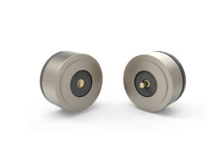 Courtyard Light magnetic connector